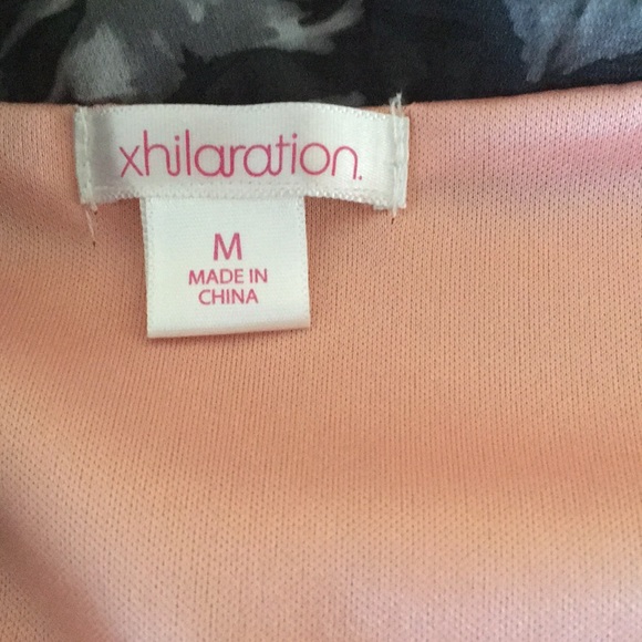 Xhilaration Floral Women’s blazer gray Size M - Picture 4 of 5